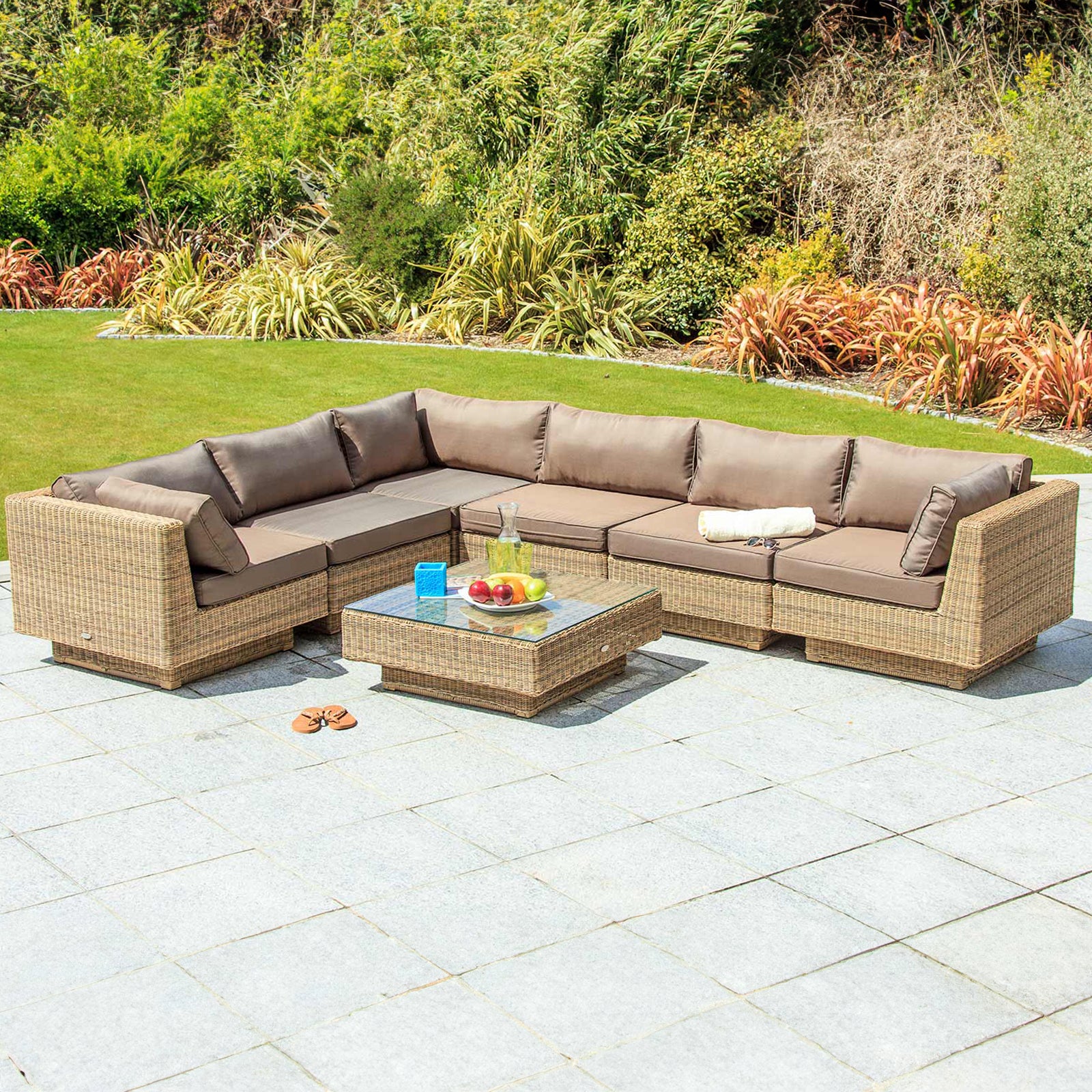 Cozy Bay¨ Chicago Rattan 6 Seater Deluxe Modular Lounge Set in 4 Seasons with Brown Cushions