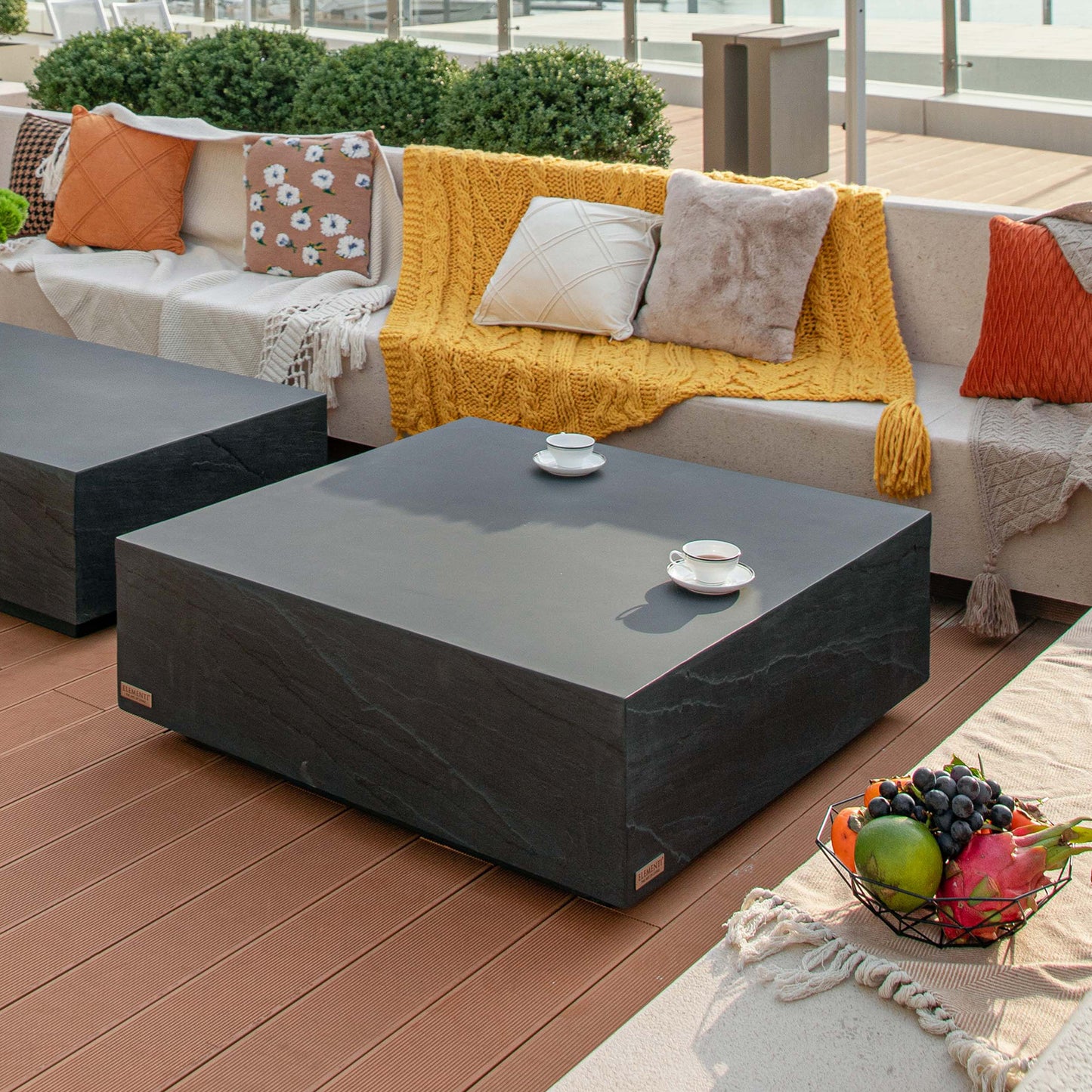 Elementi¨ Colorado GRC Large Coffee Table in Slate Black