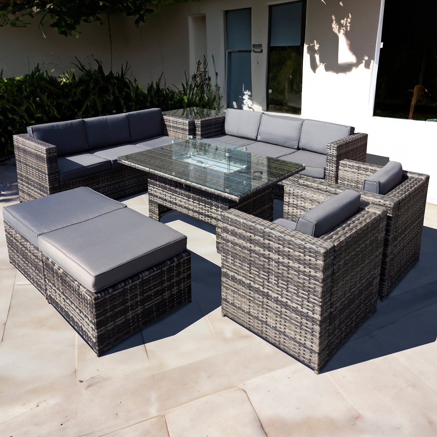 Oseasons¨ Malta Rattan 10 Seat Rising Firepit U-Shape Set in Grey Walnut with 2 Footstools