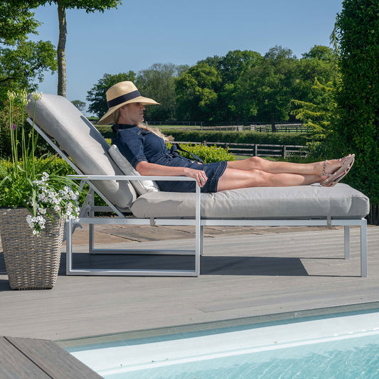 Amalfi Single Sunlounger in White