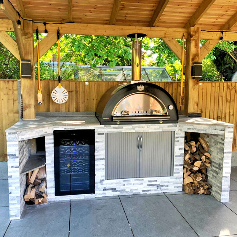 Clementi Wood-Fired Pizza Oven: Craftsmanship and Innovation