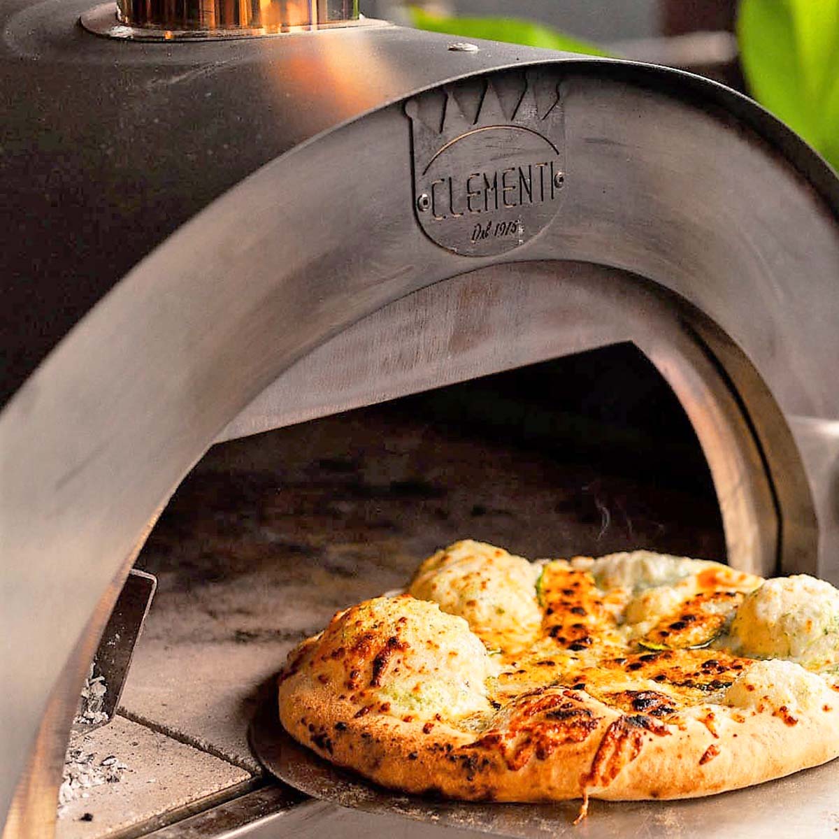 Clementino Wood-Fired Pizza Oven: Embrace Authentic Outdoor Cooking