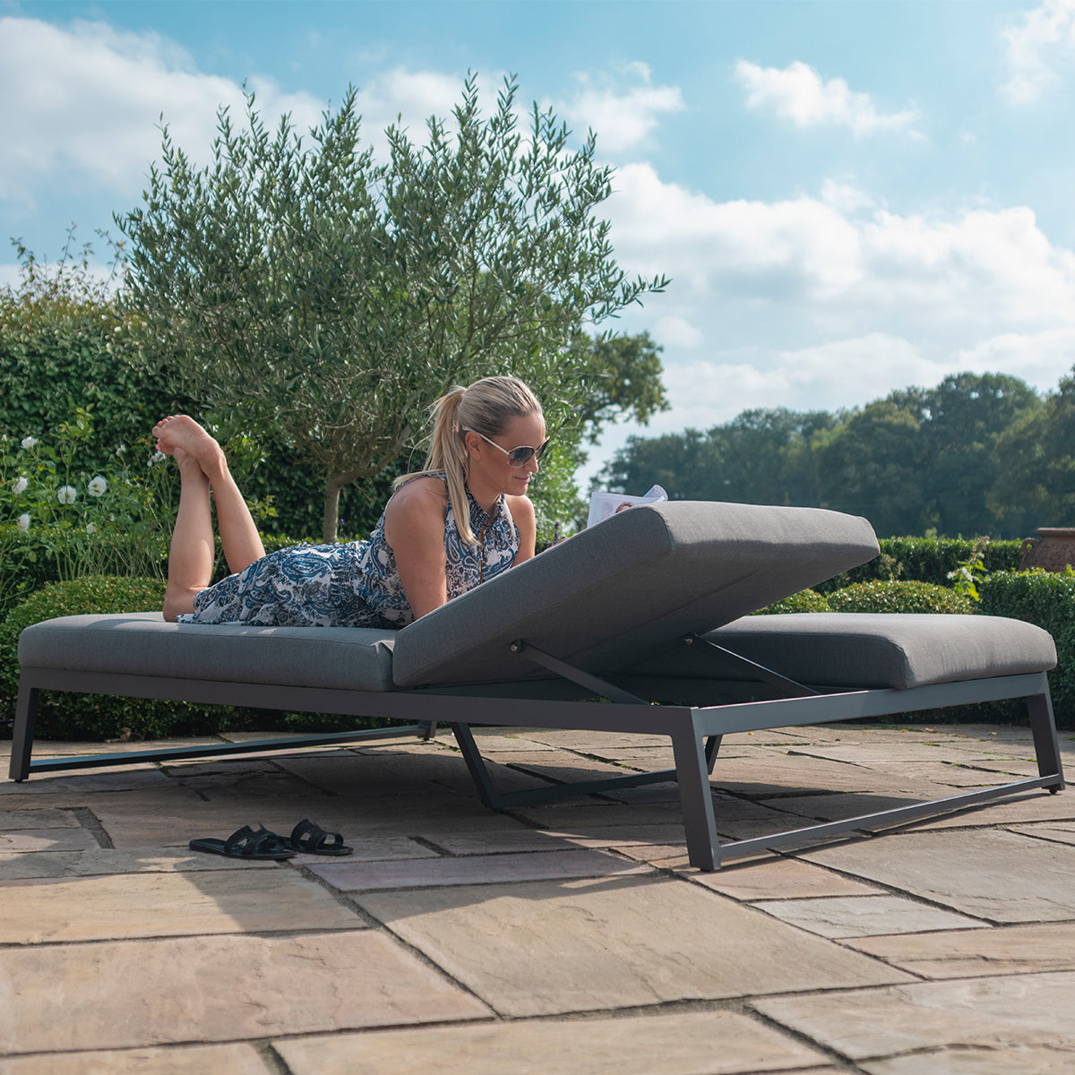 Allure Double Sunlounger in Flanelle