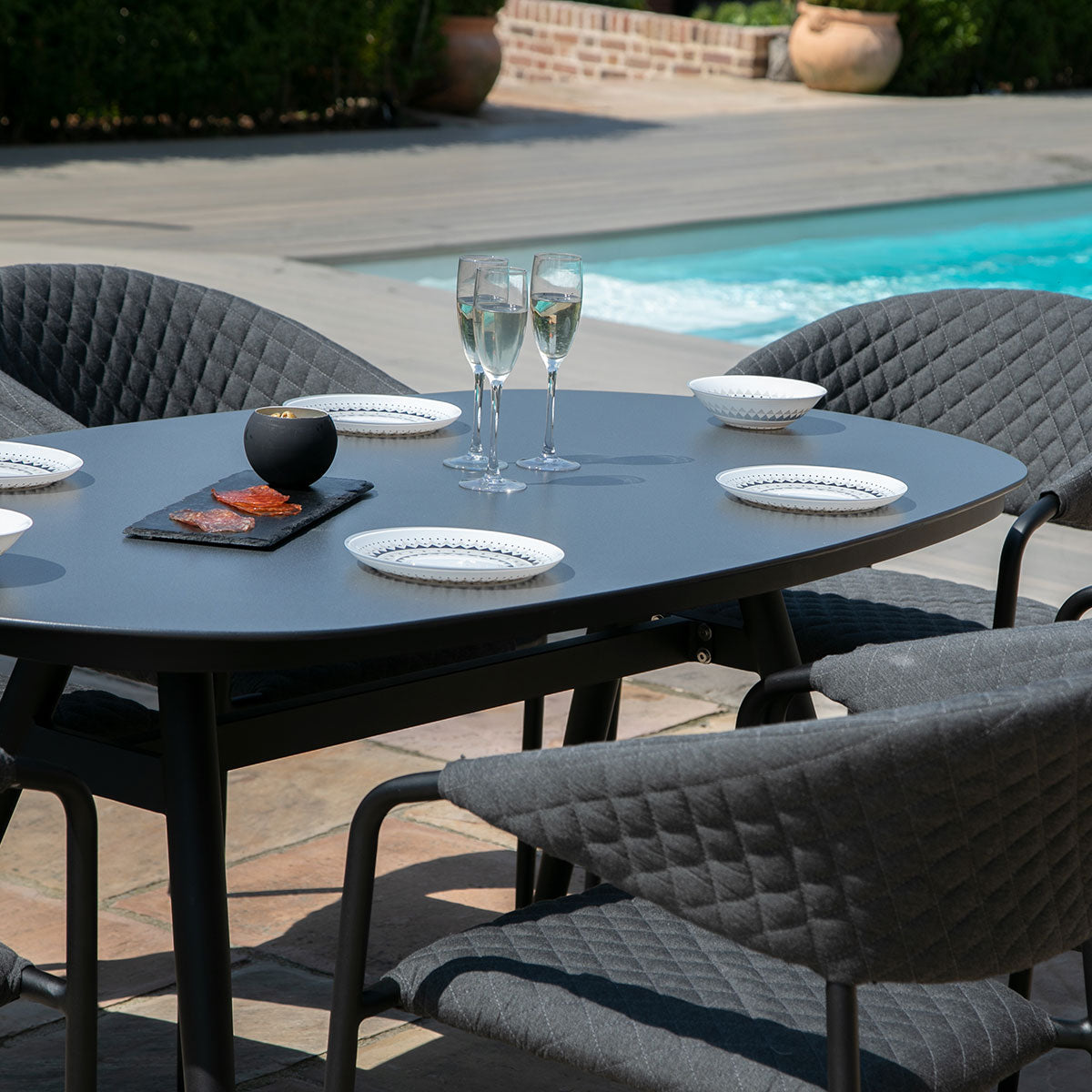 Pebble 6 Seat Oval Dining Set in Charcoal