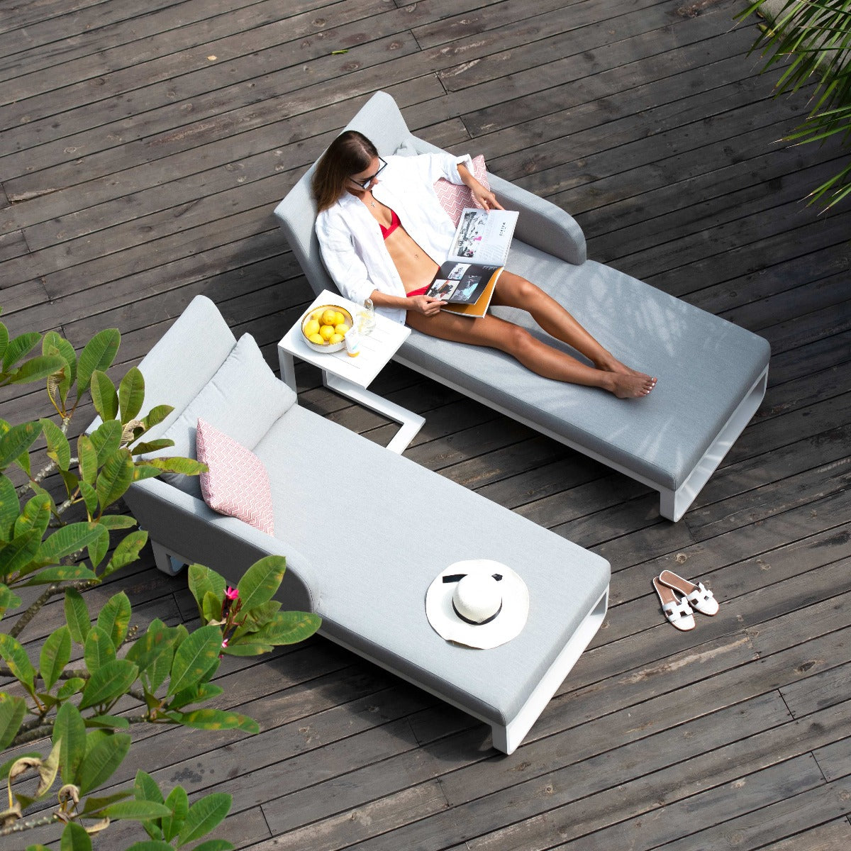 Unity Double Sunlounger in Lead Chine