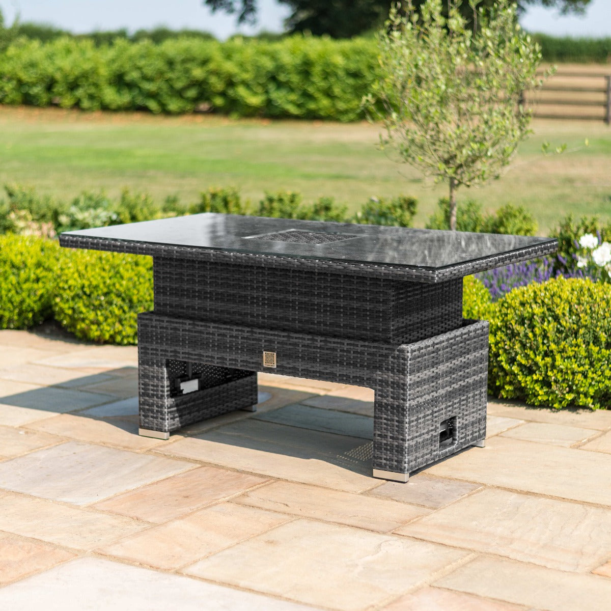 Rising Table with Ice Bucket in Grey