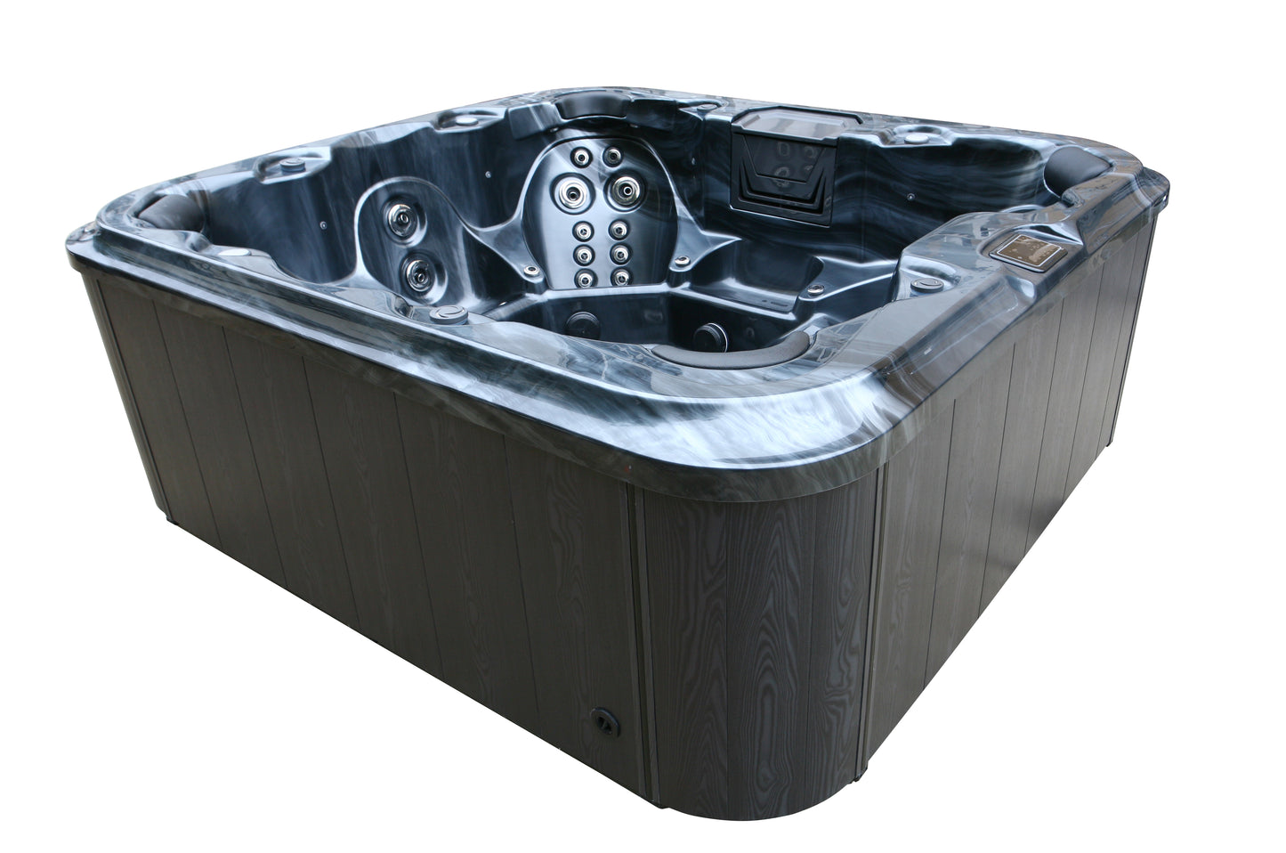 7000 in.clear Hot Tub: The Ultimate Self-Sanitising Hot Tub Experience