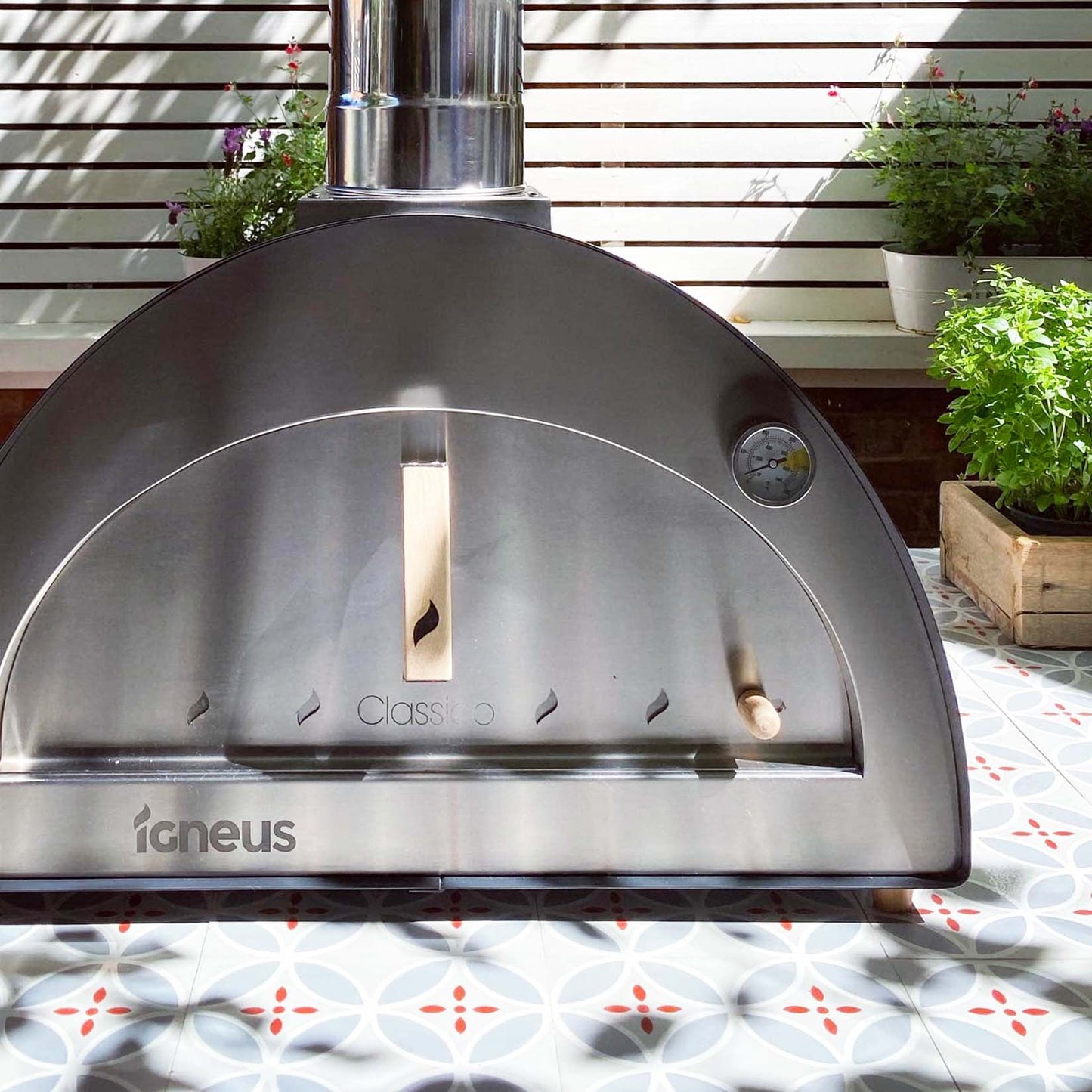 Ignite Classico Wood Fired Pizza Oven: Create Authentic Wood-Fired Pizzas at Home