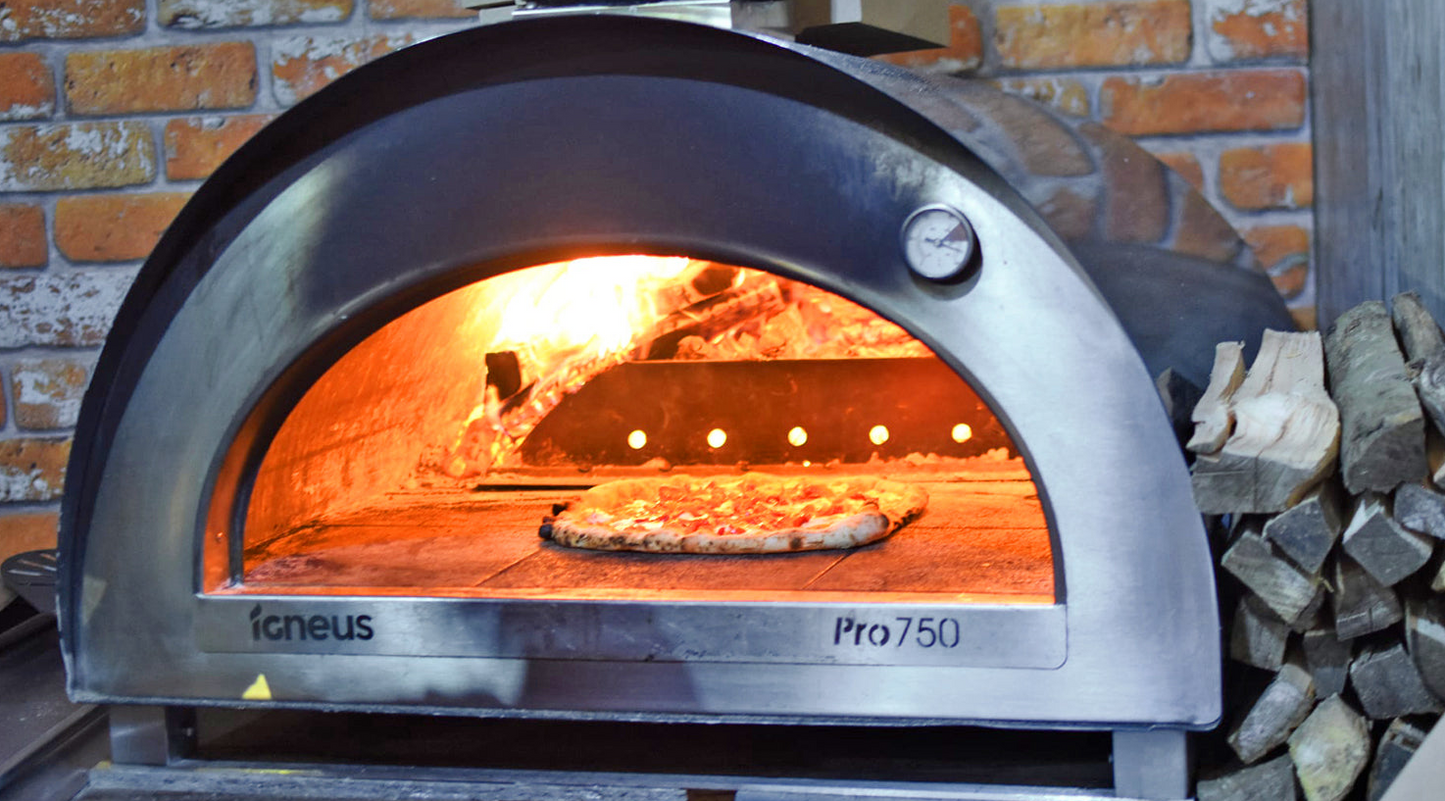 Igneus Pro 750 Pizza Oven: Elevate Your Outdoor Cooking Experience