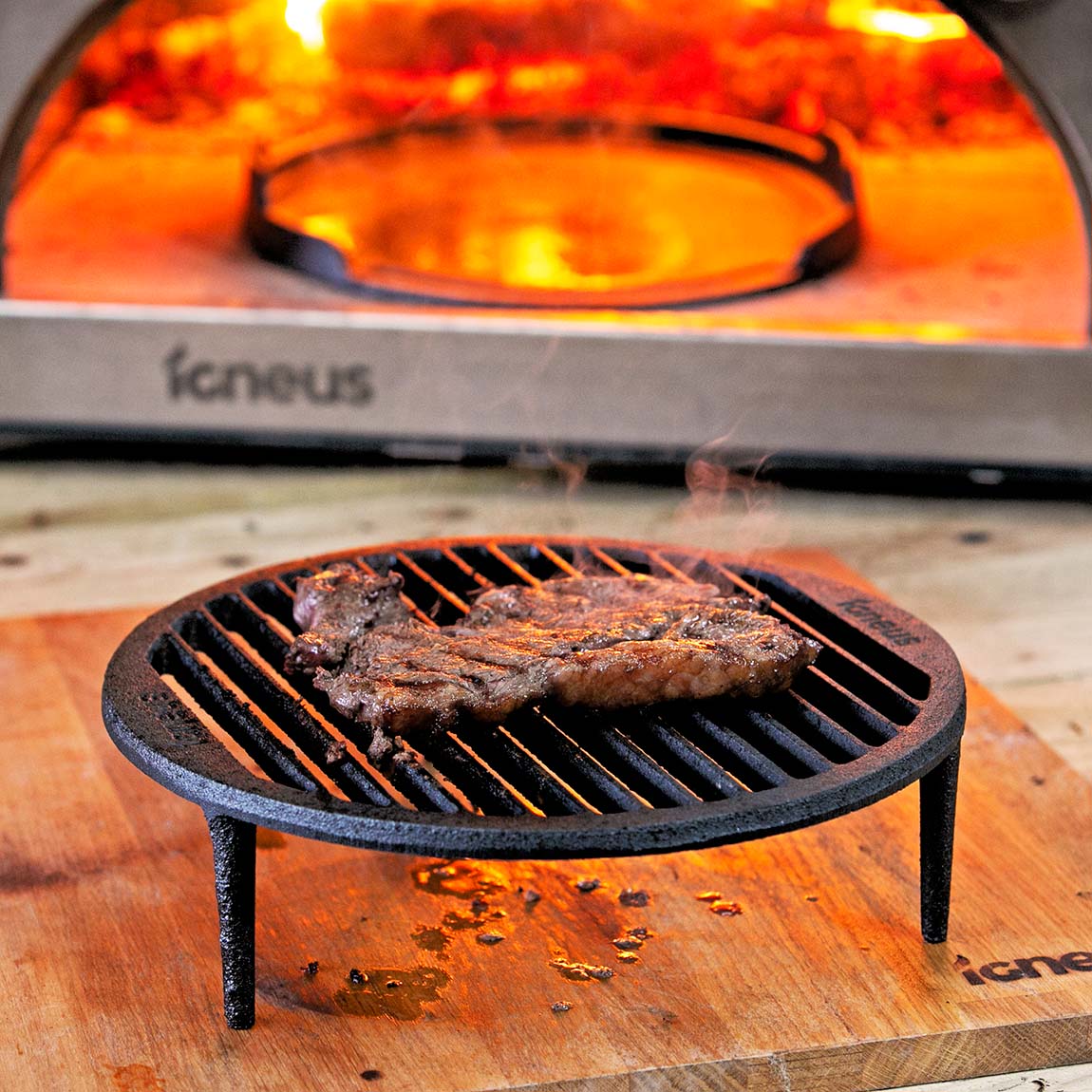 Igneus Pizza Prep Board: Elevate Your Wood-Fired Pizza-Making Experience