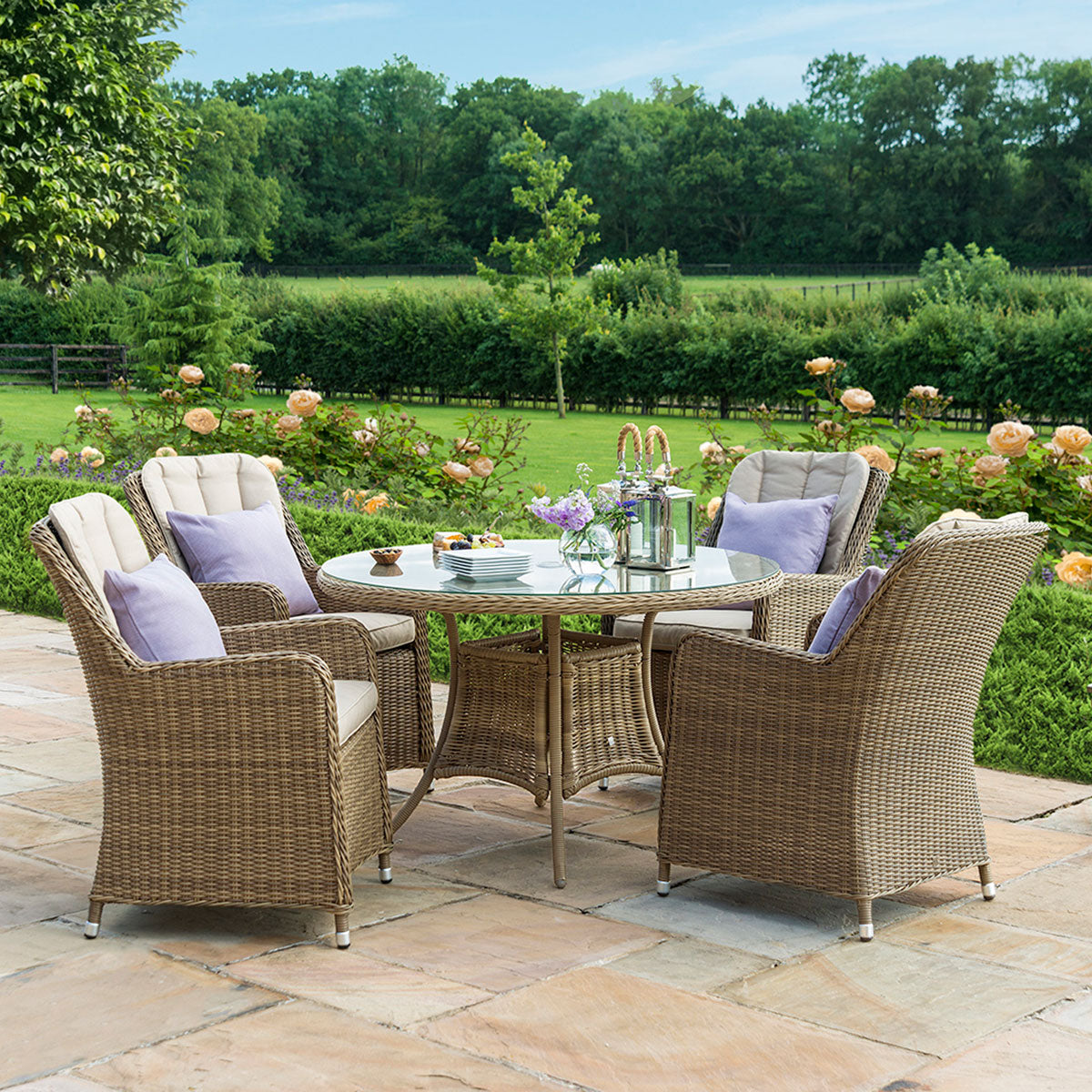 Winchester 4 Seat Round Dining Set with Venice Chairs in Natural