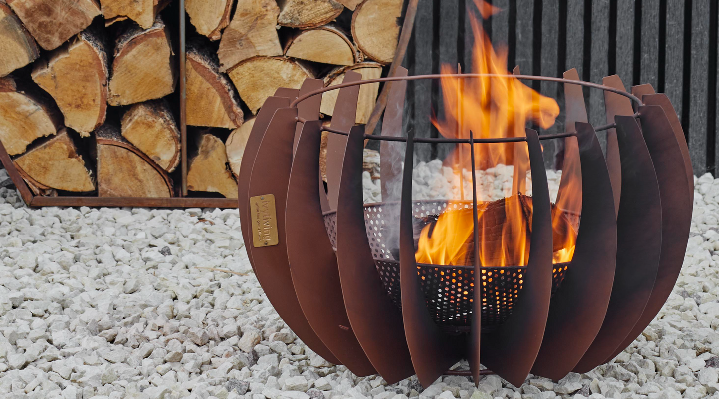 Outdoor Solis Fire Pit in Rust H30CM W50CM