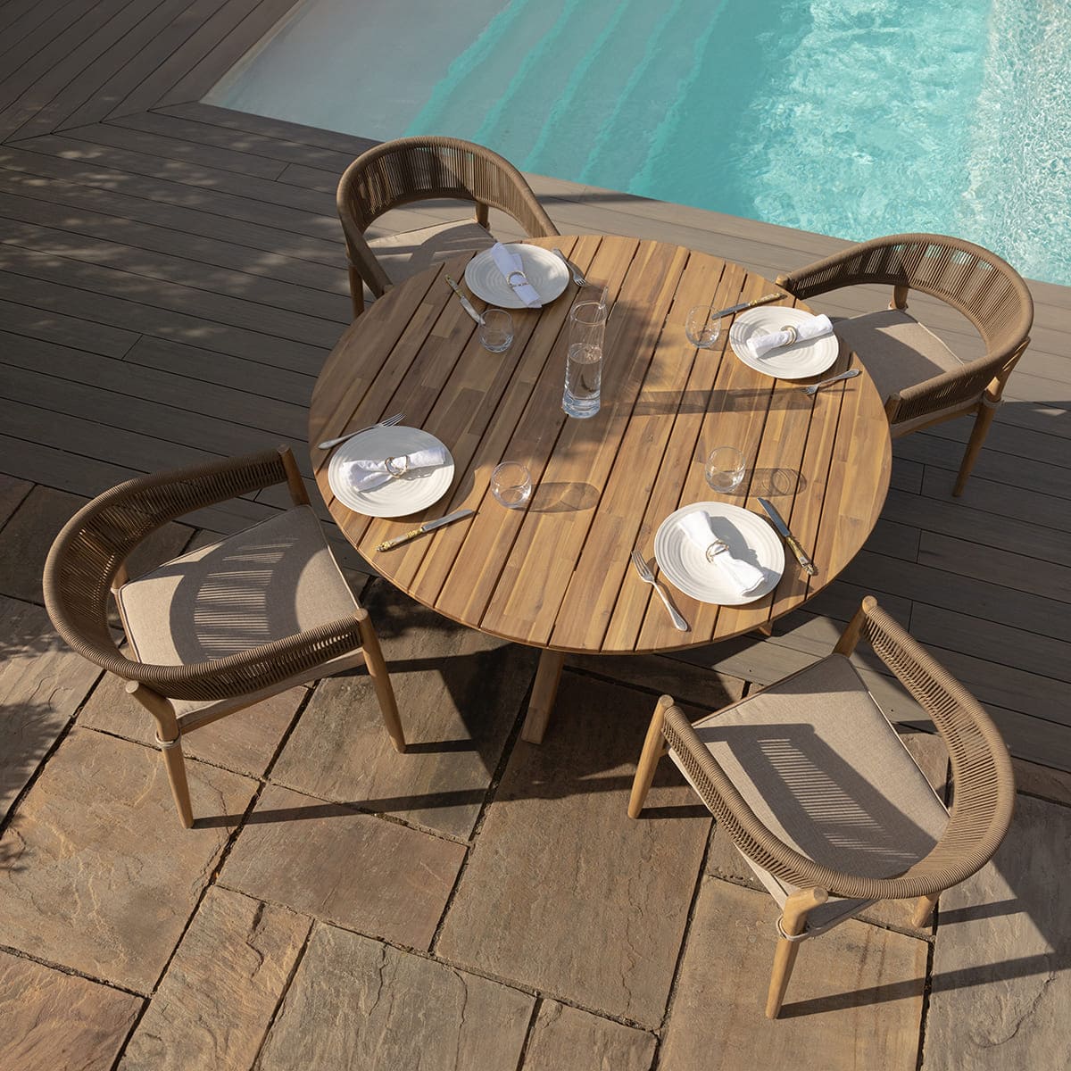 Porto 4 Seat Round Dining Set in Sandstone