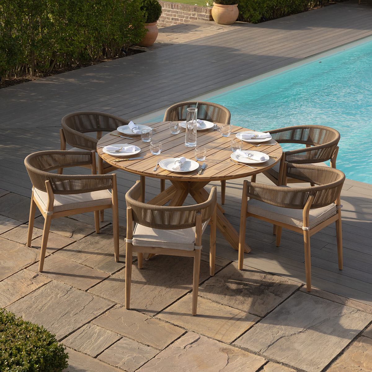 Porto 6 Seat Round Dining Set in Sandstone