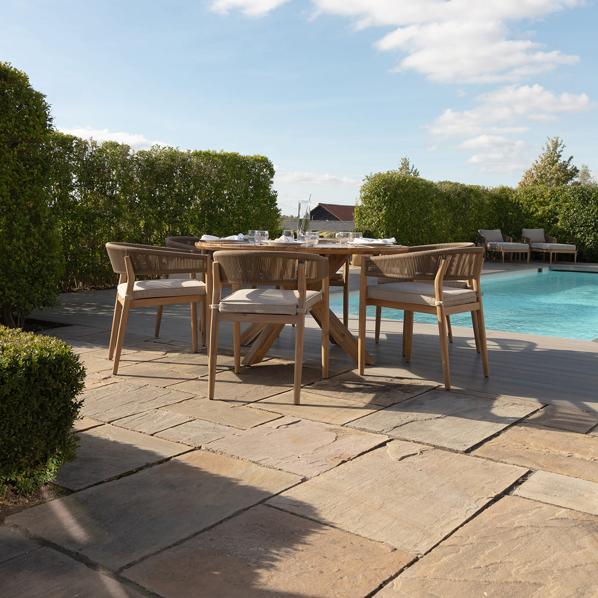 Porto 6 Seat Round Dining Set in Sandstone