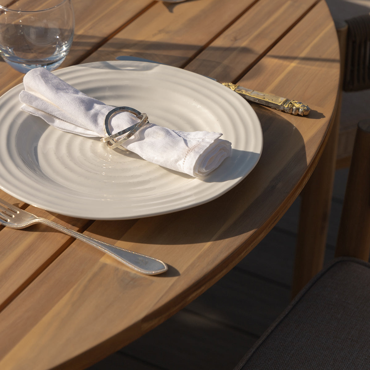 Porto 6 Seat Round Dining Set in Sandstone